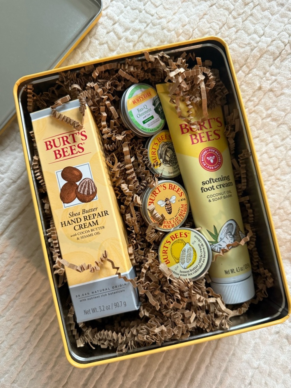 Burt’s Bees Gift Set